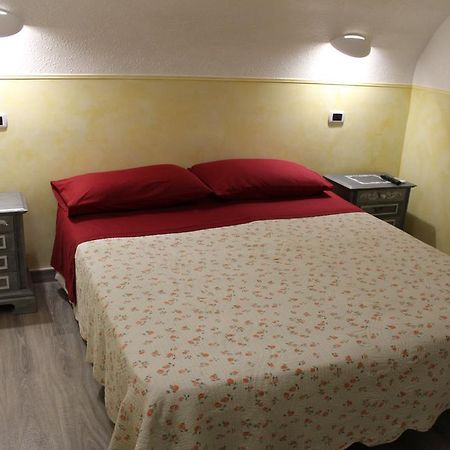 La Giada Bed & Breakfast Tivoli Bagian luar foto