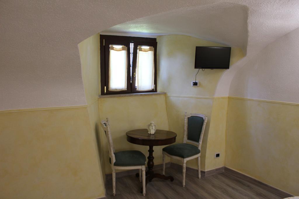 La Giada Bed & Breakfast Tivoli Bagian luar foto