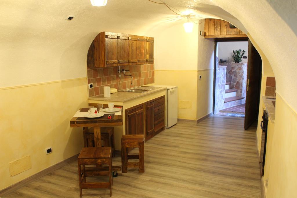 La Giada Bed & Breakfast Tivoli Bagian luar foto
