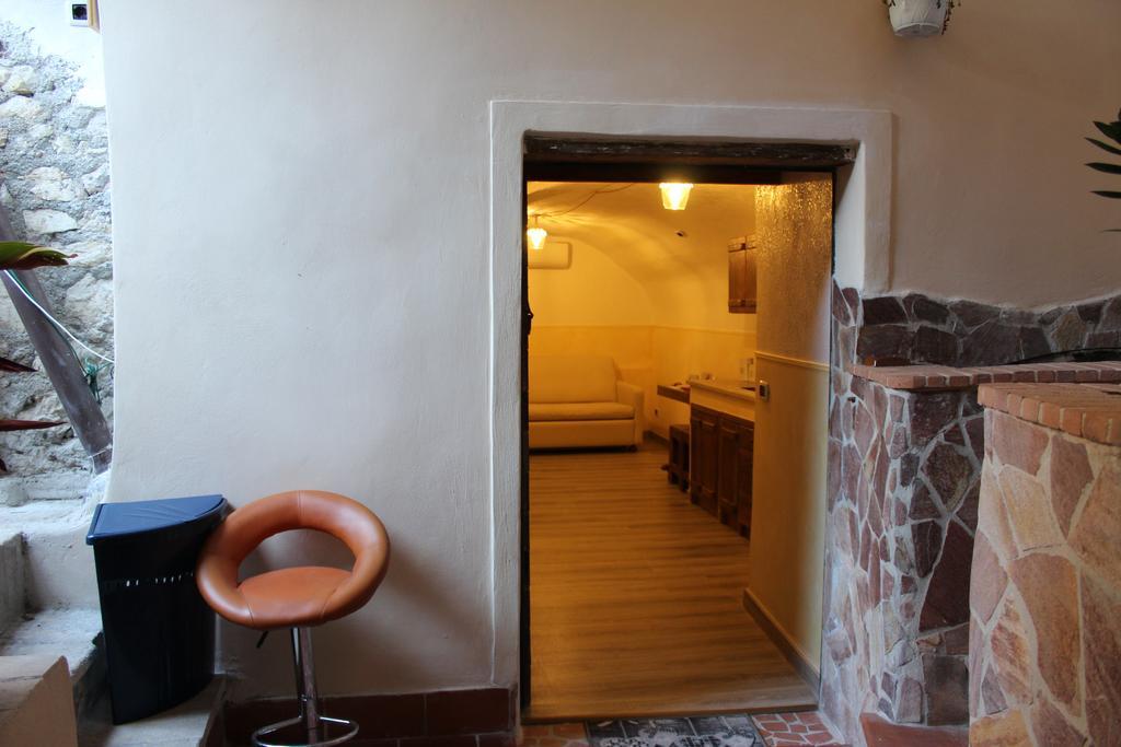 La Giada Bed & Breakfast Tivoli Bagian luar foto